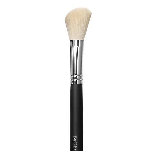 FACE atelier #3 Contour Brush, 1 piece FACE atelier #3 Contour Brush on white background