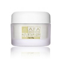Ultra Rich Moisturizer on white background